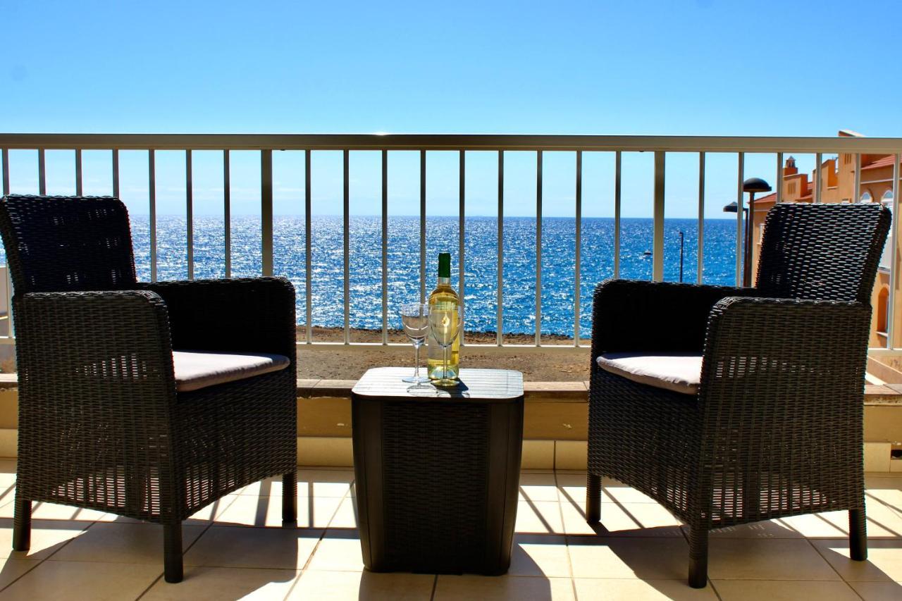 Sunny Ocean View Apartment *